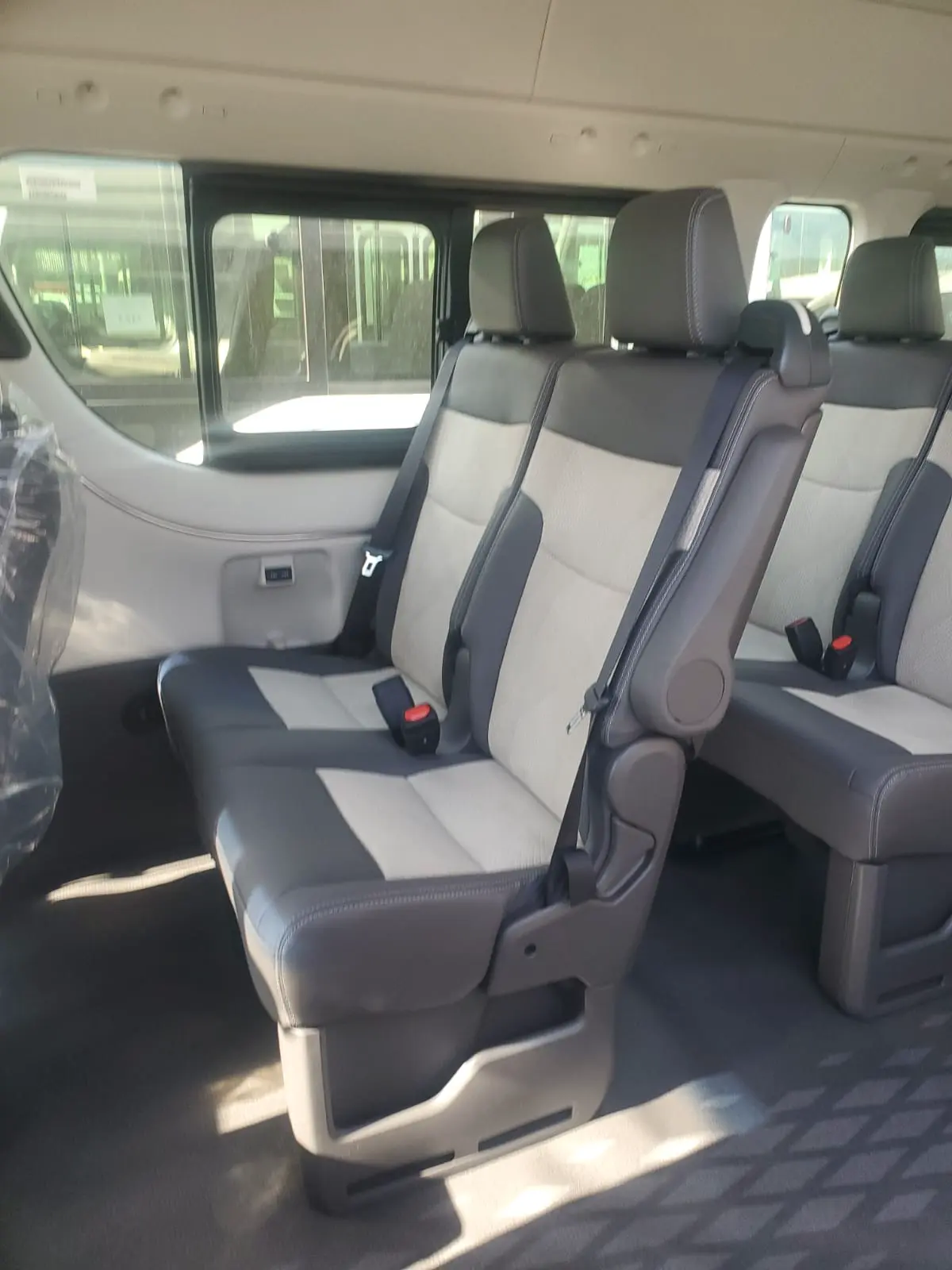 Hiace rear cabin